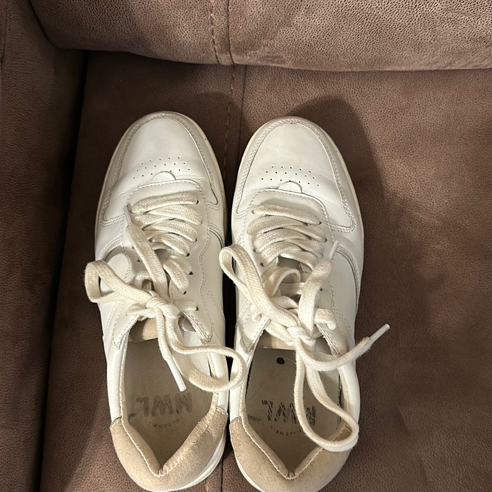 Women’s size 8 madewell shoes